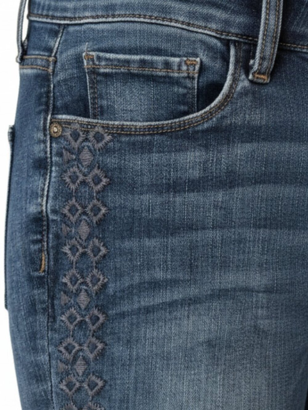 NYDJ ALINA Capri Cropped Jeans Size 10 Embroidery/Braid Stripe sides Lift/Tuck